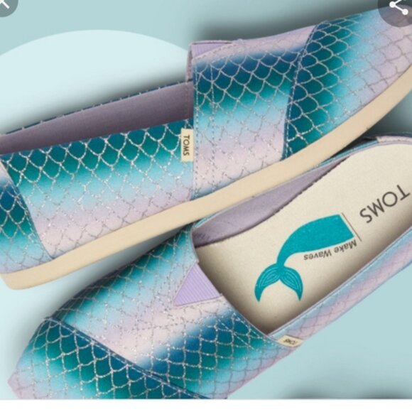 Toms Alparagata Multi Iridescent Mermaid Scales Slip Ons I Size 7 - Picture 2 of 4